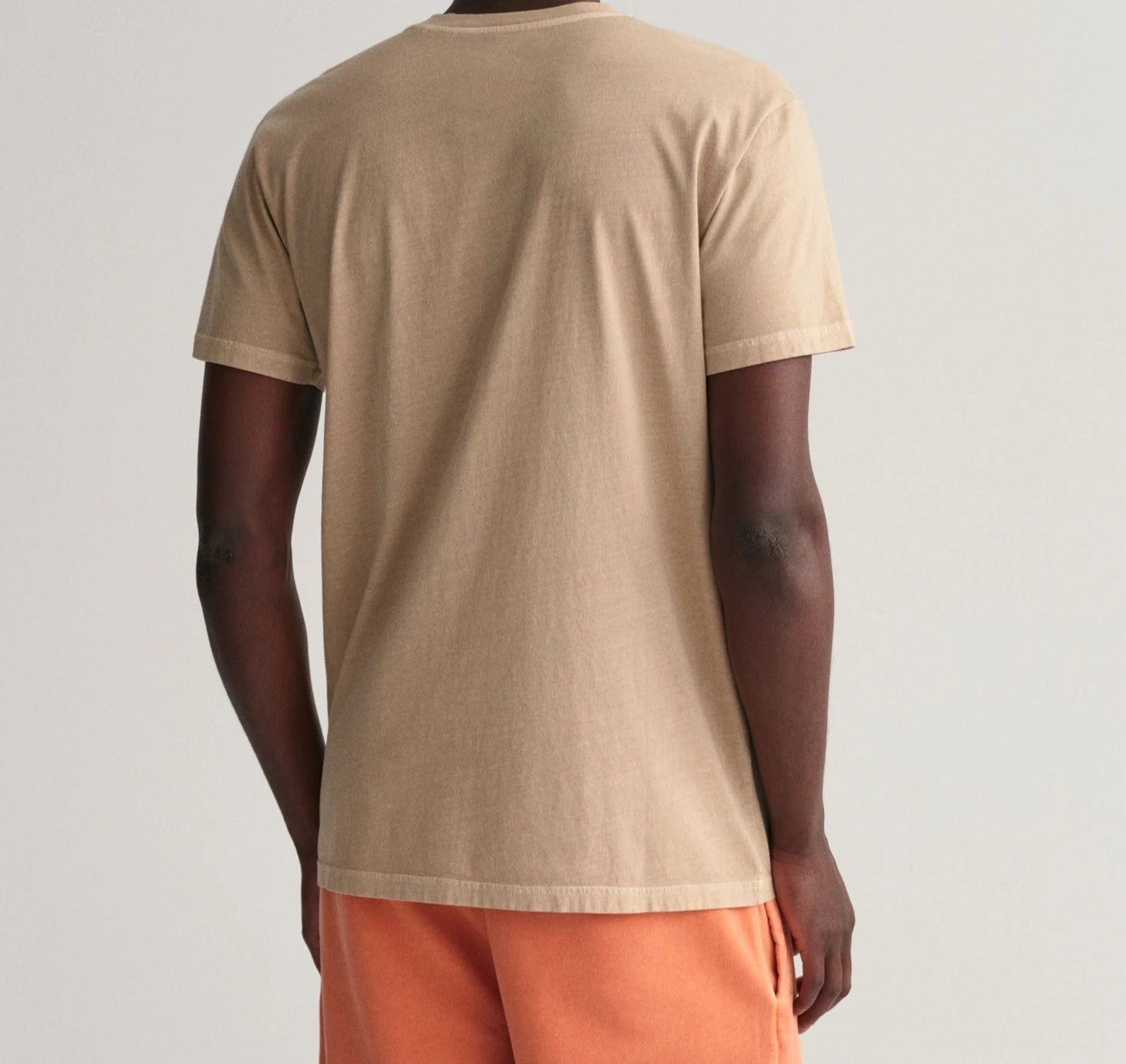 Gant SUNFADED SS T-SHIRT (270 CONCRETE BEIGE) 5 Gant SUNFADED SS T-SHIRT (270 CONCRETE BEIGE) - Bild 3