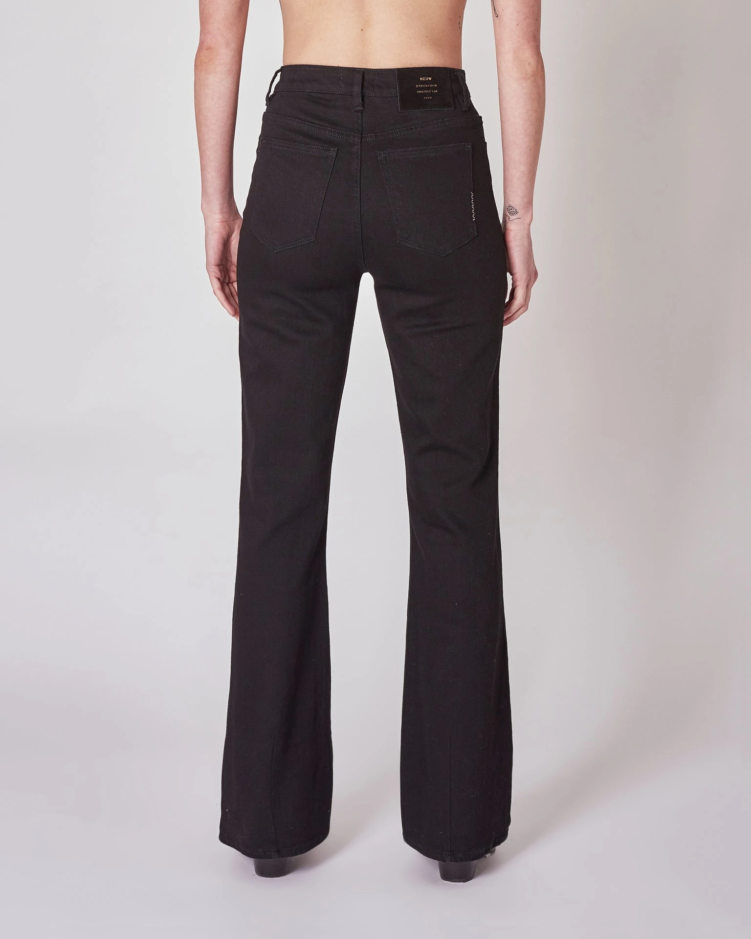 NEUW DEBBIE BOOTCUT (6926-ORGANIC JET BLACK) 4 NEUW DEBBIE BOOTCUT (6926-ORGANIC JET BLACK) - Bild 2