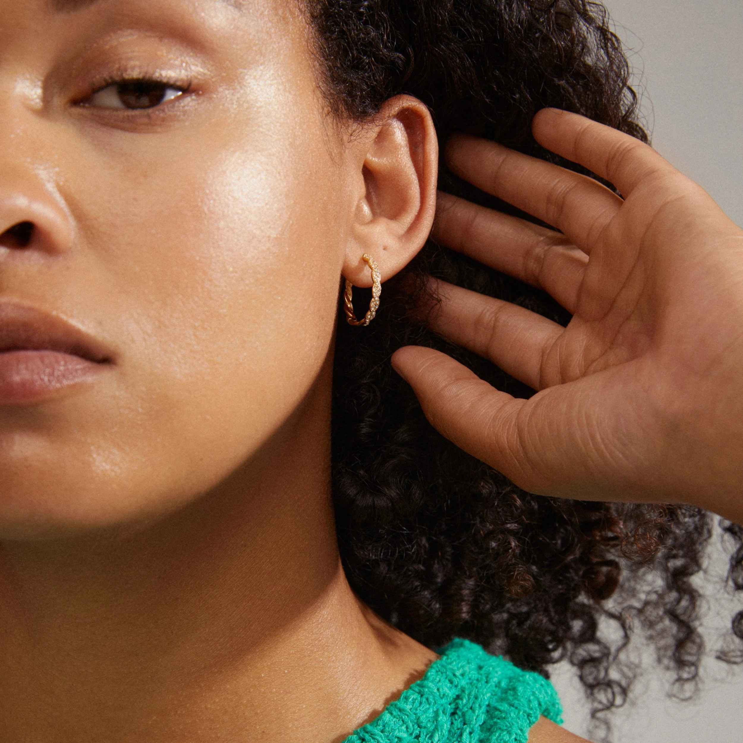 Pilgrim EZO Twirled Crystal Hoops Gold-Plated (Gold Plated) 5 Pilgrim EZO Twirled Crystal Hoops Gold-Plated (Gold Plated) - Bild 3