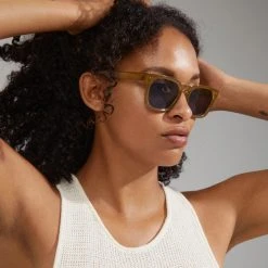 Pilgrim ELETTRA Iconic Retro Sunglasses Crystal Green (crystal Green) 11 Pilgrim ELETTRA Iconic Retro Sunglasses Crystal Green (crystal Green) -dress shop 752310421 m4