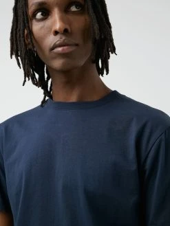 J.Lindeberg Sid Basic T-Shirt (6855 JL Navy) -dress shop FMJT05410 6855 f Web 150dpi