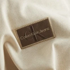 Calvin Klein Jeans SHRUNKEN BADGE TEE, (AC1 Classic Beige) -dress shop J30J323153ACI I lowres
