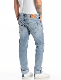 Replay Trousers ROCCO (010 LIGHT BLUE Light Wash Tone) 10 Replay Trousers ROCCO (010 LIGHT BLUE Light Wash Tone) -dress shop M1005 000 573 326 010 B f0da55fc 8c1c 4945 97a1 6198fe4f2330