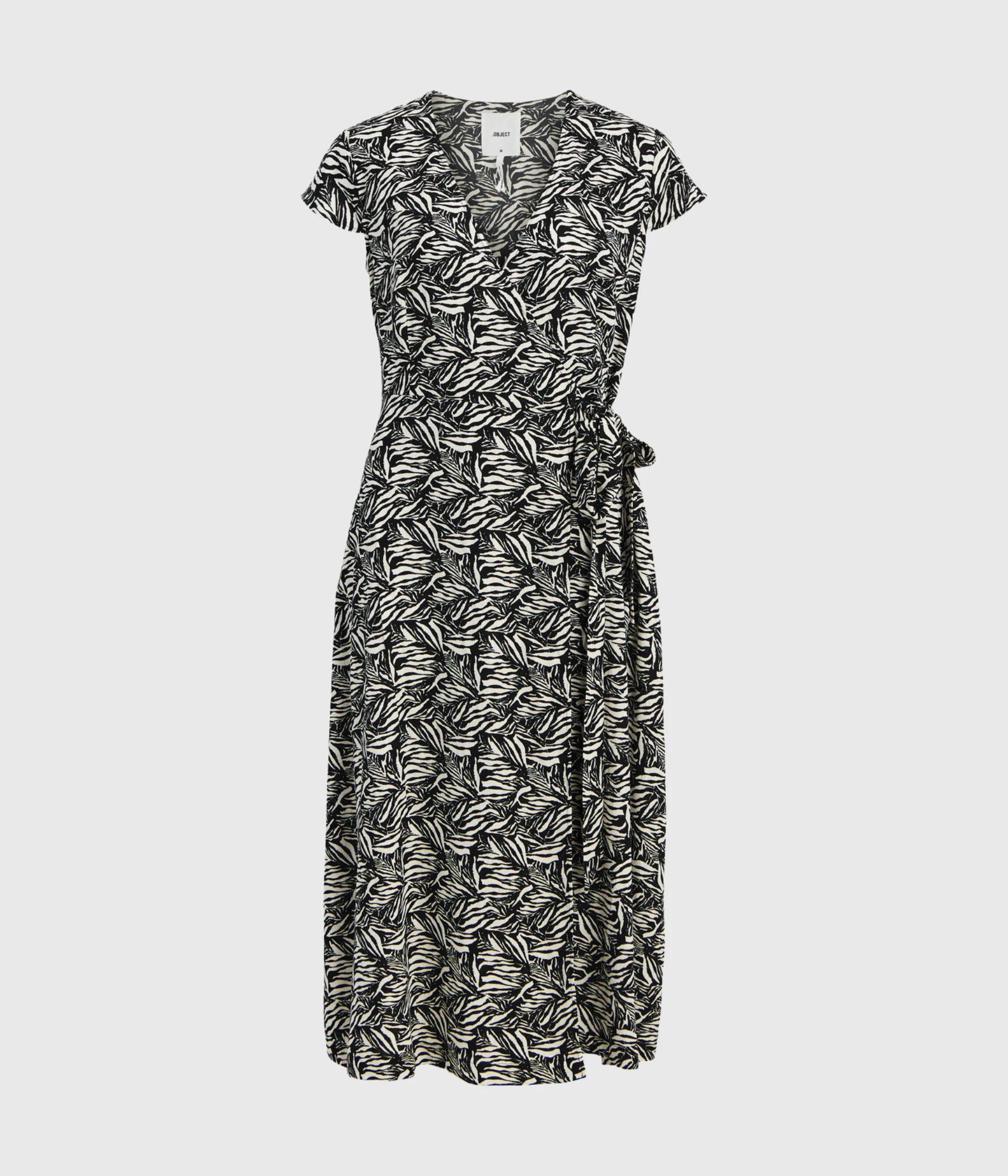 OBJFRIGG S/S WRAP DRESS 127 (Cloud Dancer, AOP:Graphic) Object OBJFRIGG S/S WRAP DRESS 127 (Cloud Dancer, AOP:Graphic) -dress shop OBJFRIGGSSWRAPDRESS127 CloudDancer AOPGraphic