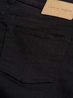 Tiger Of Sweden ALY Perma (050 BLACK) 6 Tiger Of Sweden ALY Perma (050 BLACK) -dress shop S70532002 050 detail2