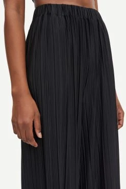 Samsoe Samsoe Uma Trousers 10167 (CLR000021 Black) 7 Samsoe Samsoe Uma Trousers 10167 (CLR000021 Black) -dress shop UMA TROUSERS 10167 BLACK M3 ac2bf45c c6c3 4332 a6c3 717e40e21283