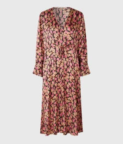 Second Female Victory V-Neck Dress (3123 Camellia Rose)